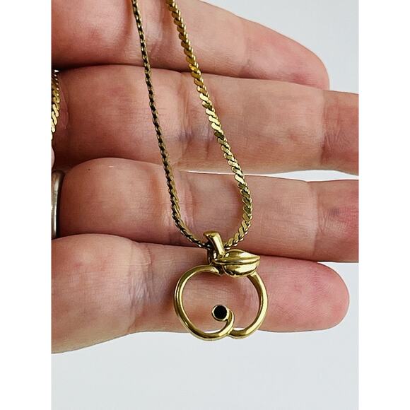 Trifari Necklace With Apple Pendant gold tone red stone ruby looking chain RARE - Picture 1 of 16